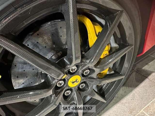 Ferrari 488 Pista 2021-11 6611813-15