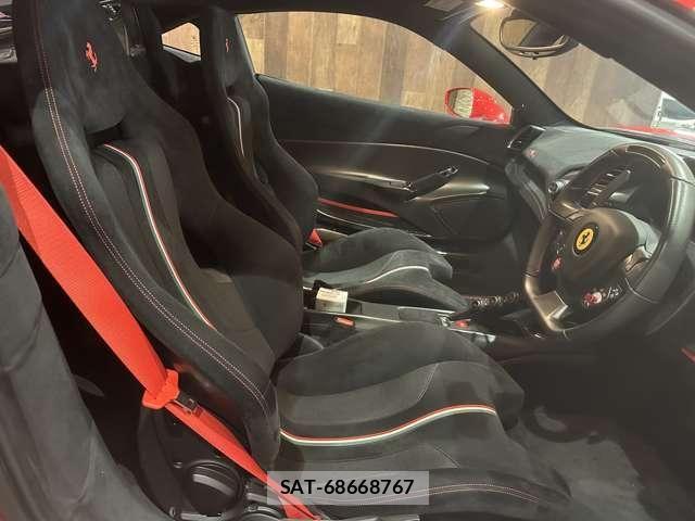 Ferrari 488 Pista 2021-11 6611813-17