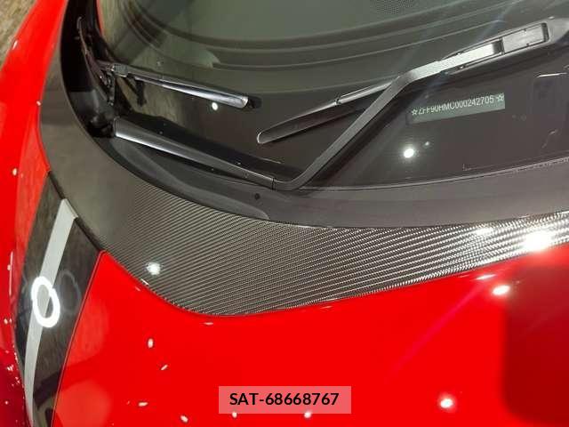 Ferrari 488 Pista 2021-11 6611813-3