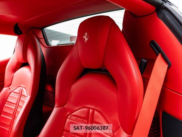 Ferrari 488 Spider 2021-12 987838-12