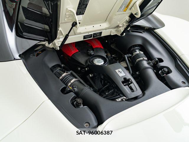 Ferrari 488 Spider 2021-12 987838-29