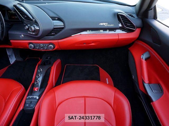 Ferrari 488 Spider 2018-10 1824512-17