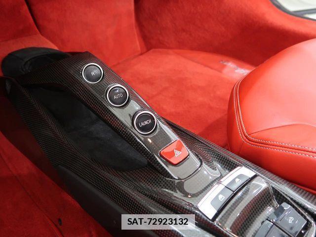 Ferrari 488 Spider 2016-06 2348498-14