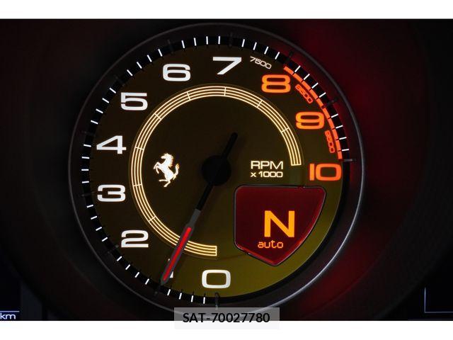 Ferrari 488 Spider 2018-05 2776815-16