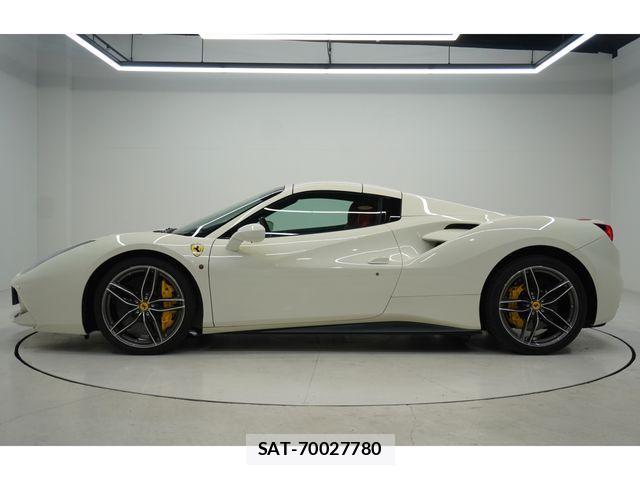 Ferrari 488 Spider 2018-05 2776815-7