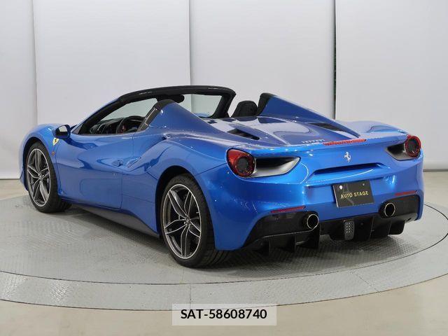 Ferrari 488 Spider 2017-07 3905472-12