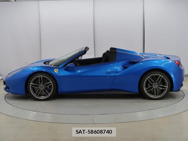 Ferrari 488 Spider 2017-07 3905472-8