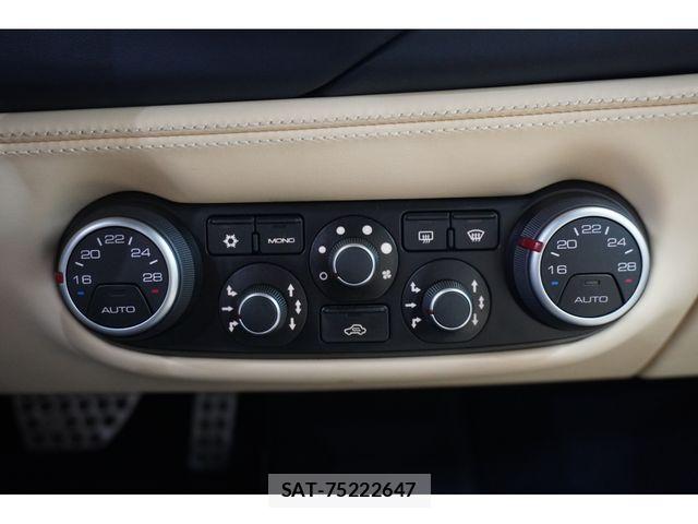 Ferrari 488 Spider 2017-01 7250766-21