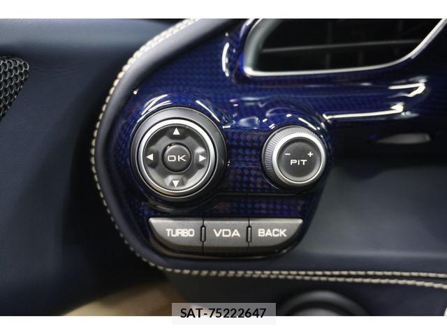 Ferrari 488 Spider 2017-01 7250766-26