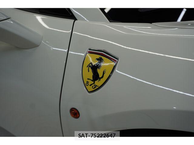 Ferrari 488 Spider 2017-01 7250766-8