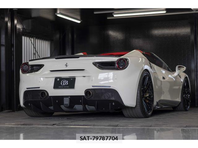 Ferrari 488 Spider 2016-11 7357720-14
