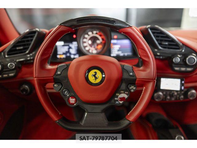 Ferrari 488 Spider 2016-11 7357720-27