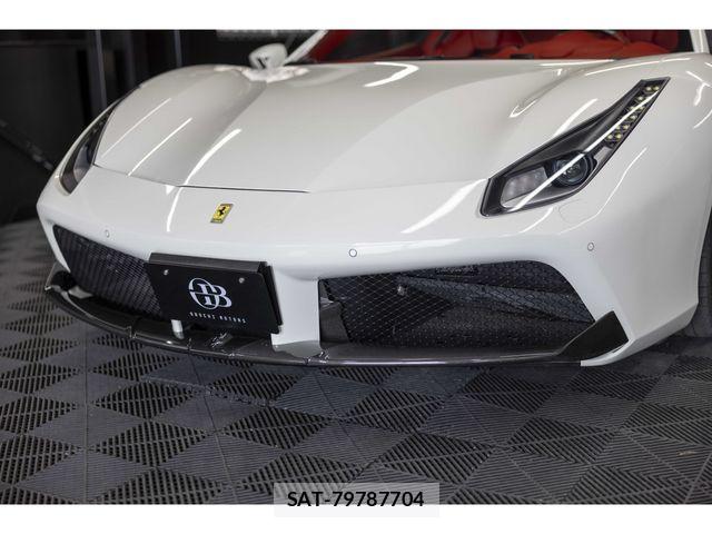 Ferrari 488 Spider 2016-11 7357720-4