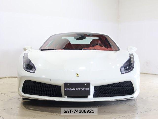Ferrari 488 Spider 2017-01 8035508-13