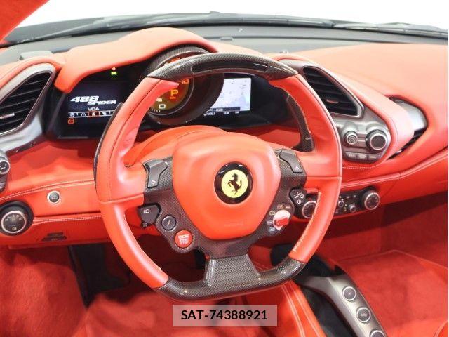 Ferrari 488 Spider 2017-01 8035508-19