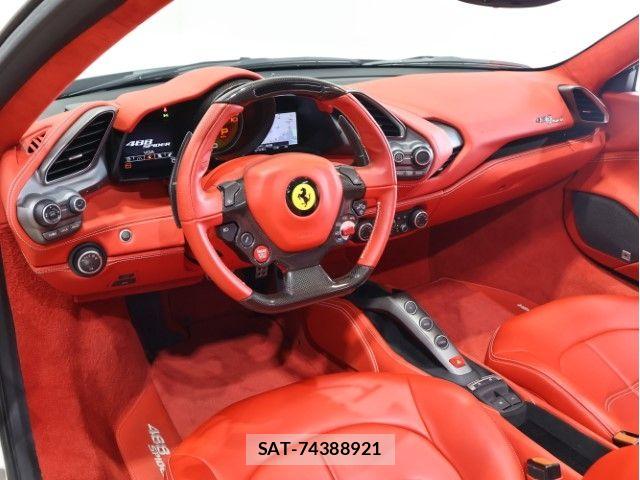 Ferrari 488 Spider 2017-01 8035508-3