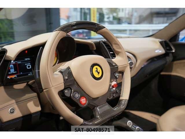 Ferrari 488 Spider 2018-07 8158411-19