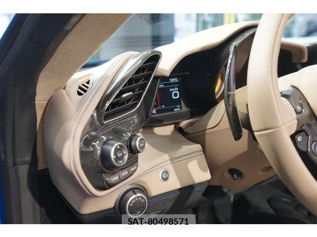 Ferrari 488 Spider 2018-07 8158411-20