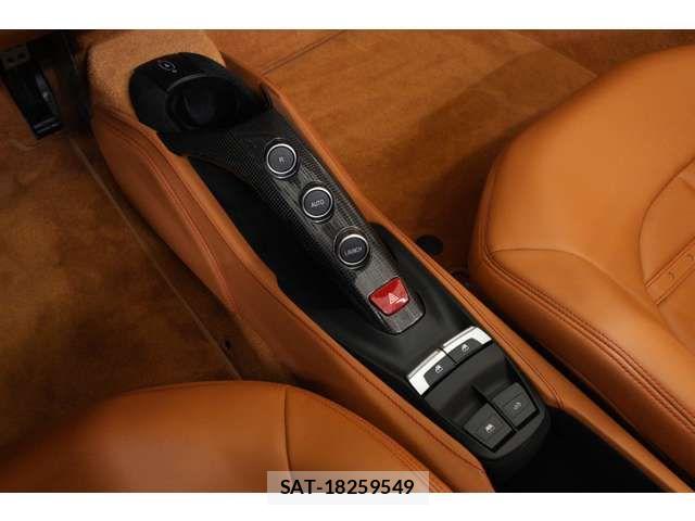 Ferrari 488 Spider 2018-08 8742049-11