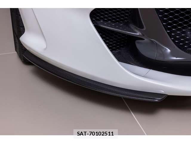 Ferrari 812 2021-03 7218403-14