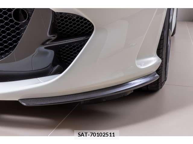 Ferrari 812 2021-03 7218403-15