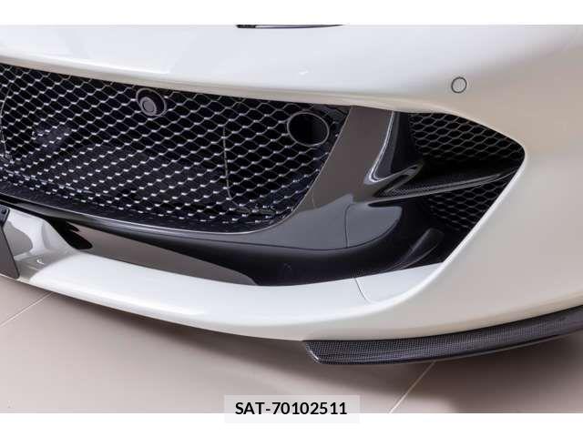 Ferrari 812 2021-03 7218403-16