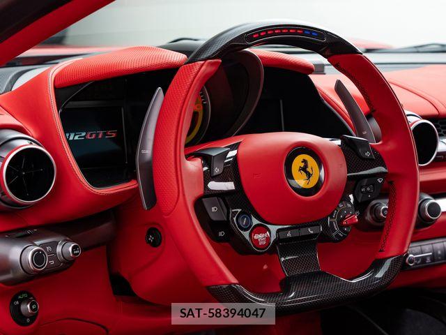 Ferrari 812 2021-07 7218408-21