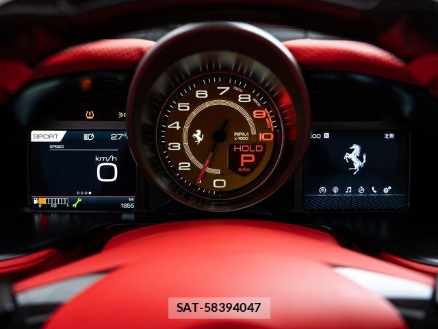 Ferrari 812 2021-07 7218408-22