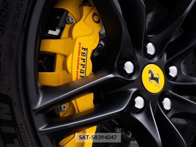Ferrari 812 2021-07 7218408-2