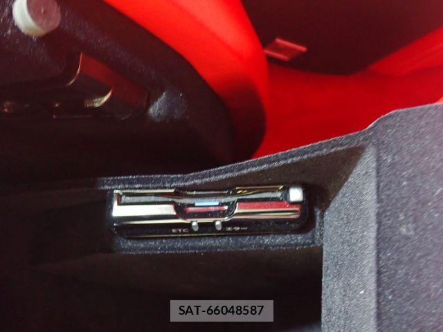 Ferrari 812 2020-12 8073730-17