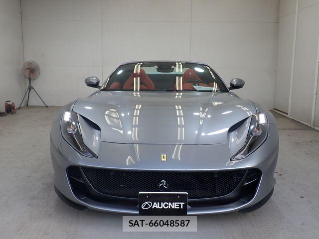 Ferrari 812 2020-12 8073730-6