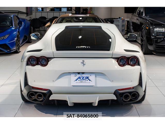 Ferrari 812 2018-01 2960769-9