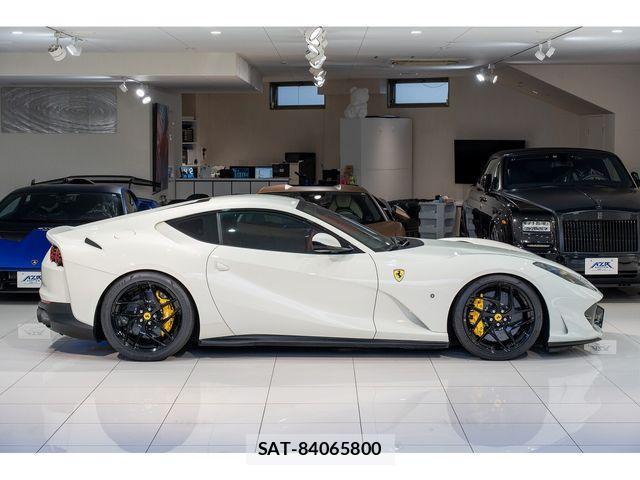 Ferrari 812 2018-01 2960769-3