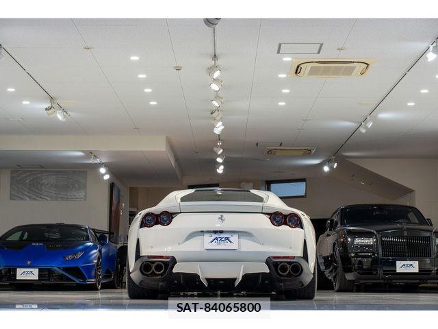 Ferrari 812 2018-01 2960769-7