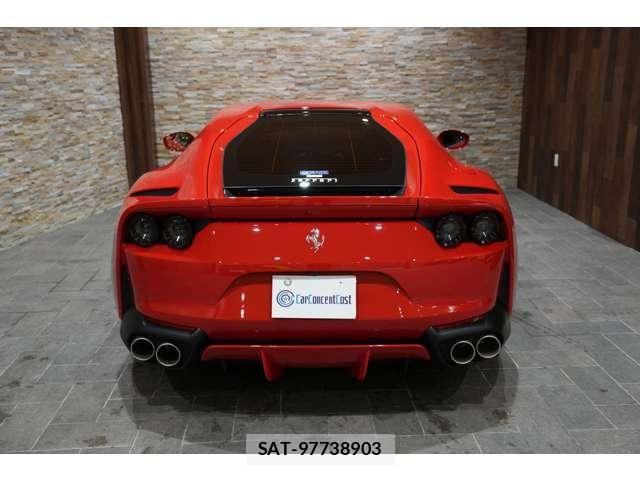 Ferrari 812 2020-09 7723267-12