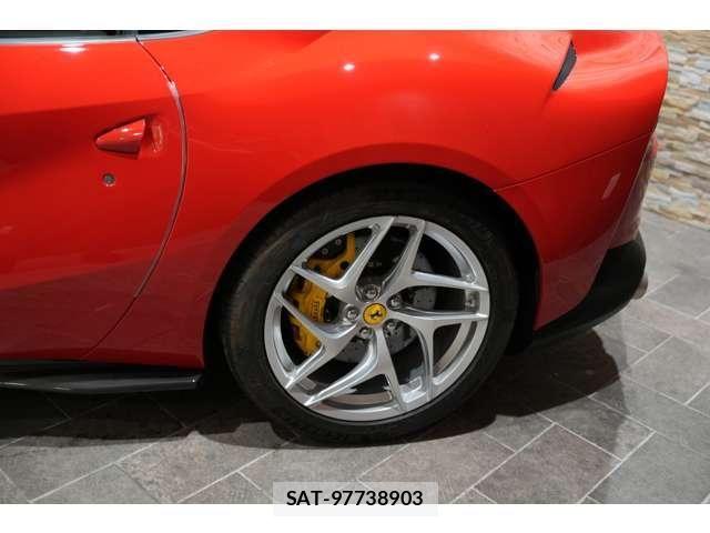 Ferrari 812 2020-09 7723267-17