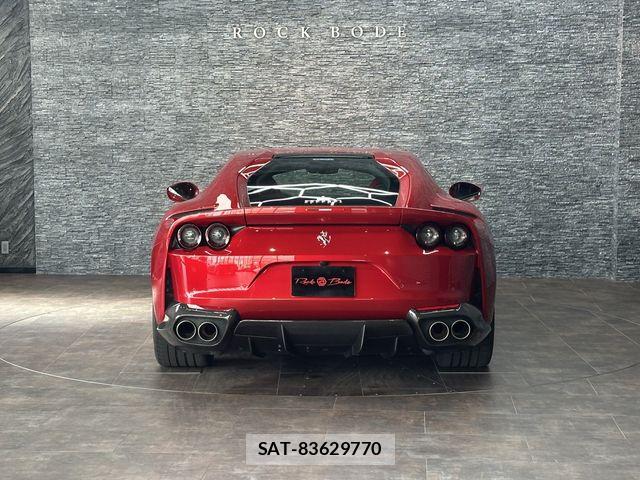 Ferrari 812 2020-09 8879708-21
