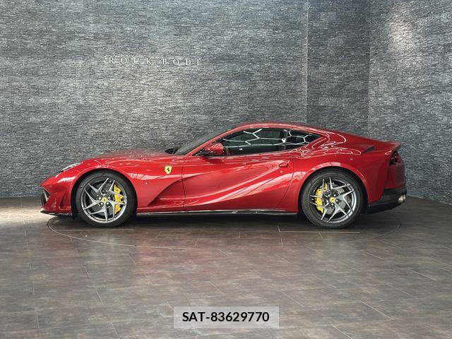 Ferrari 812 2020-09 8879708-22