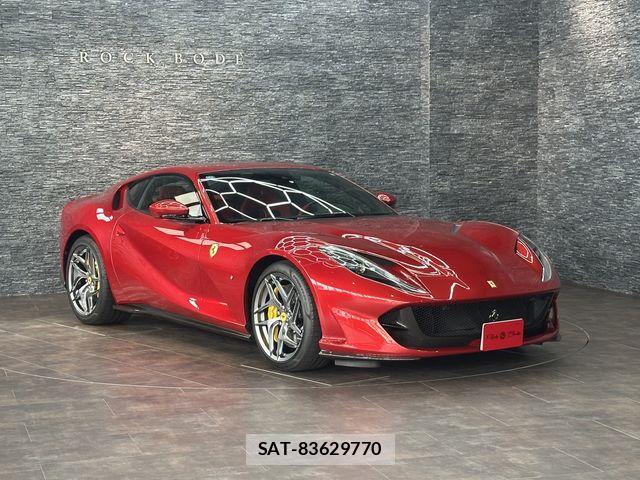Ferrari 812 2020-09 8879708-23