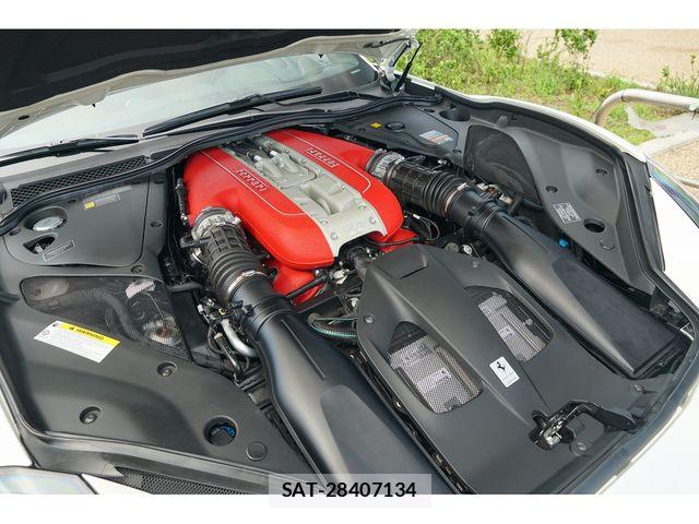 Ferrari 812 2019-07 8883609-15