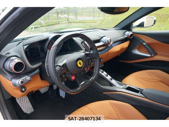 Ferrari 812 2019-07 8883609-18