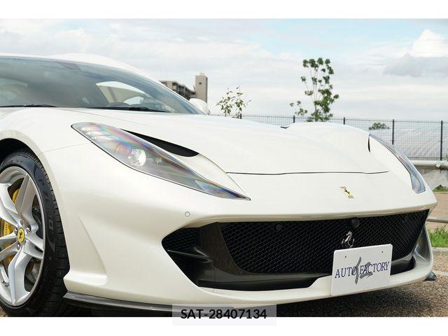 Ferrari 812 2019-07 8883609-5