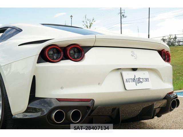 Ferrari 812 2019-07 8883609-7