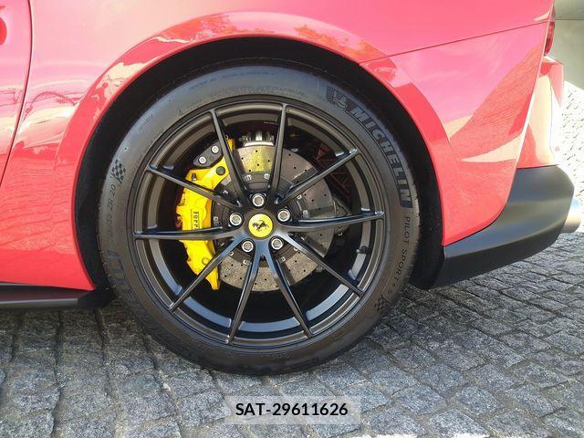Ferrari 812 2021-01 1055779-10