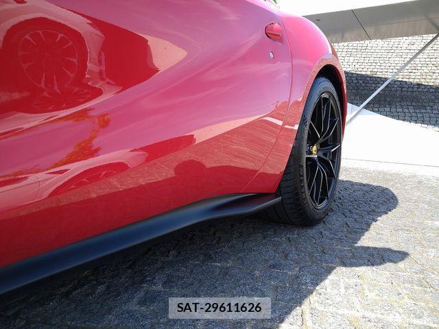 Ferrari 812 2021-01 1055779-7