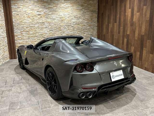 Ferrari 812 2024-05 1202647-9