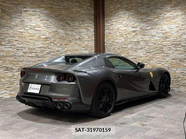 Ferrari 812 2024-05 1202647-13