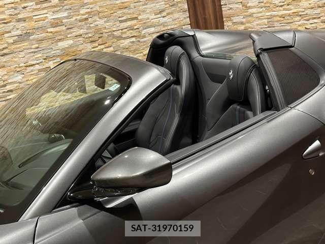 Ferrari 812 2024-05 1202647-8