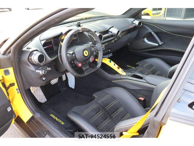 Ferrari 812 2023-11 4109441-2