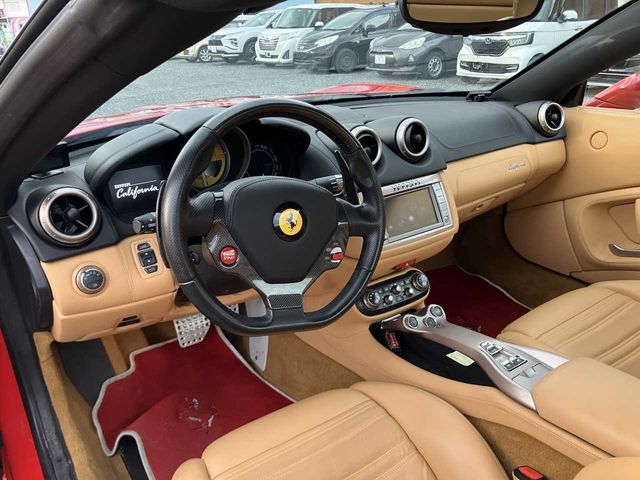 Ferrari California 2014-01 1463174-1